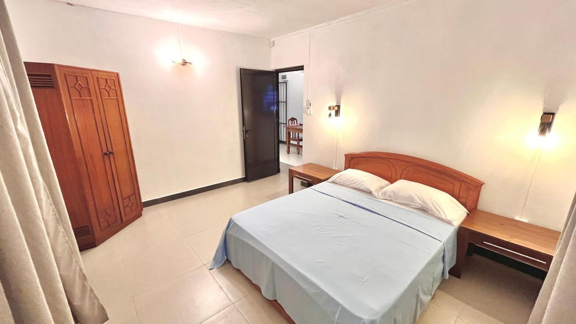 Ebony Apartment & Studio La Gaulette Esterno foto